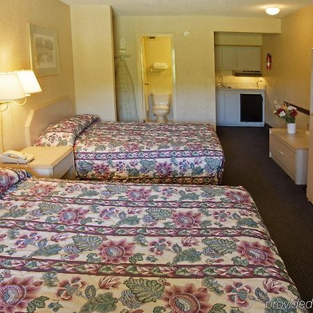 Americas Best Value Inn - เชซาพีค ห้อง รูปภาพ