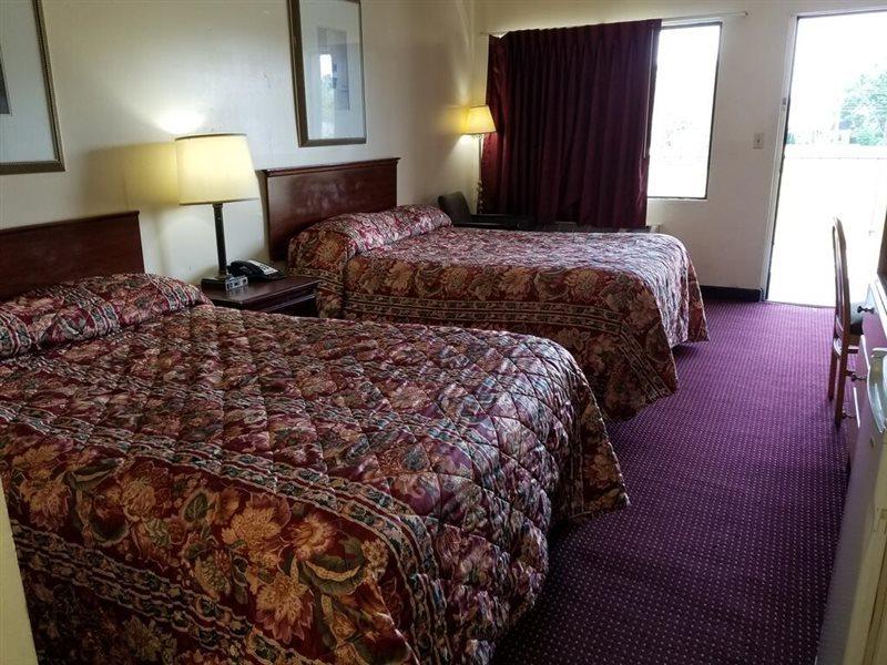 Americas Best Value Inn - เชซาพีค ภายนอก รูปภาพ